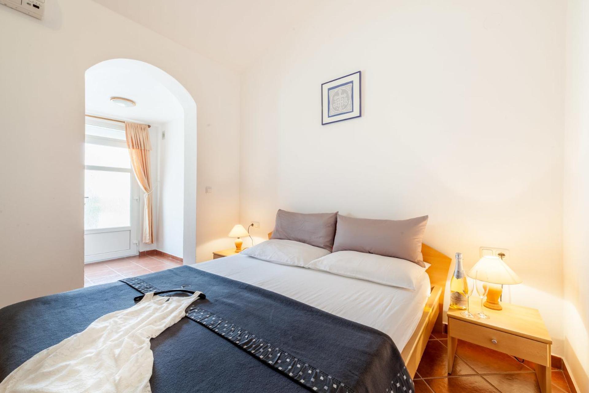 Appartement Rajka 4 คุสติชี ภายนอก รูปภาพ